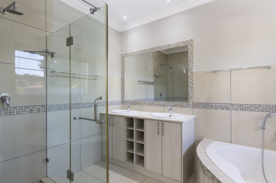 3 Bedroom Property for Sale in Helena Heights Western Cape